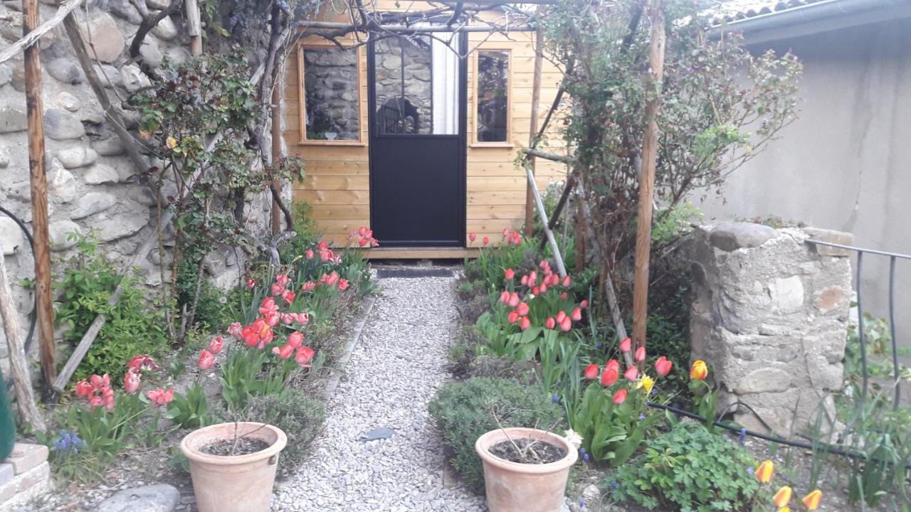 Maison Aux Lavandes The Studio Vaumeilh المظهر الخارجي الصورة